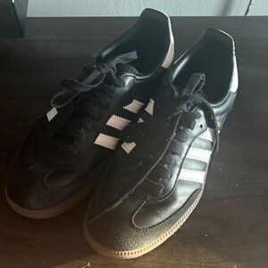 Adidas Samba OG Black Sneakers with White Stripes Size 7 1/2